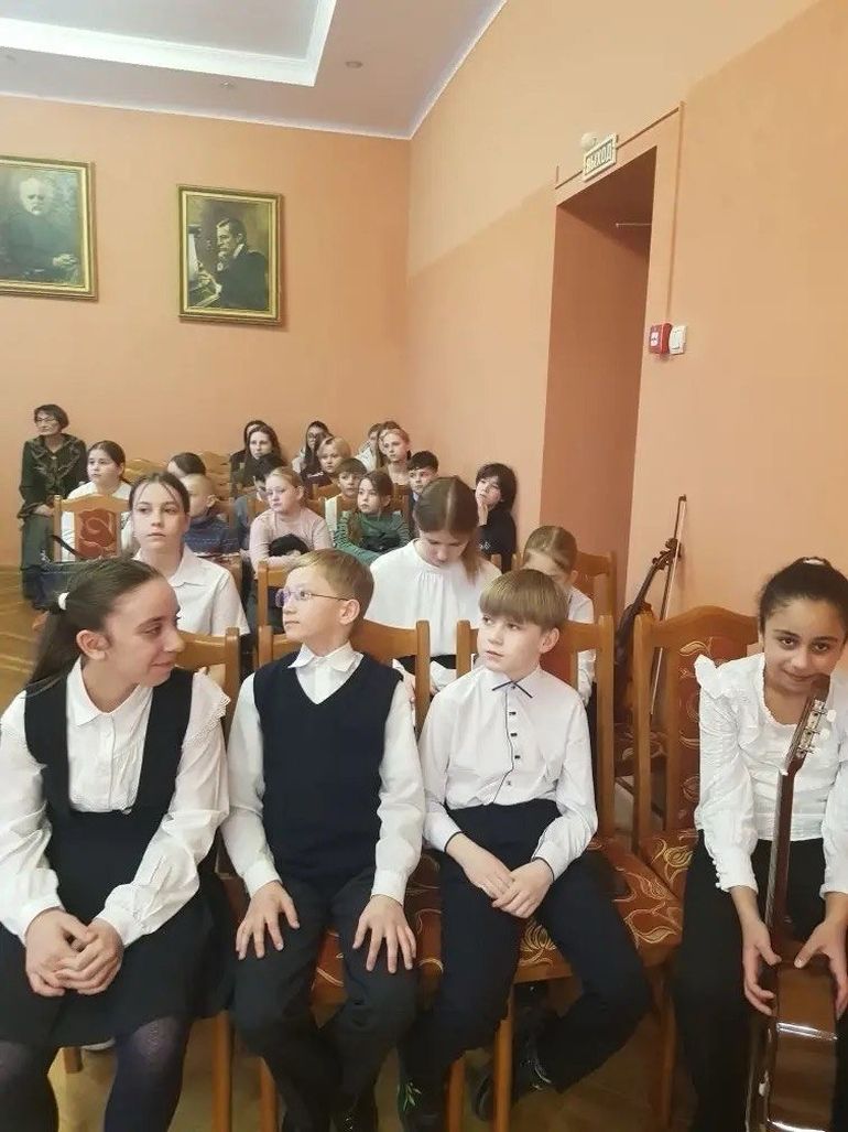 ф10